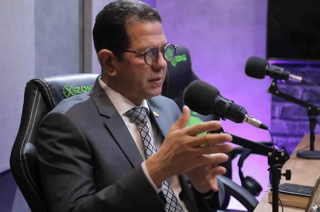 Pastor alerta pais sobre risco de jovens perderem a fé na universidade